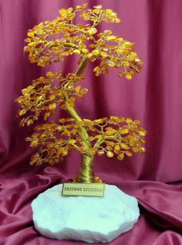 Drzewko szczcia z bursztynem koloru koniakowego jasnego